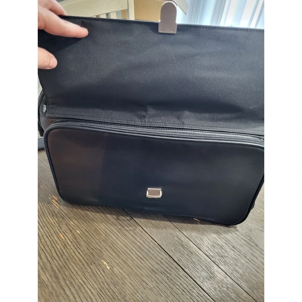 Leeds 20in Black Real Leather Duffel Bag Beautiful Mens Luggage Gym Luxary Bag